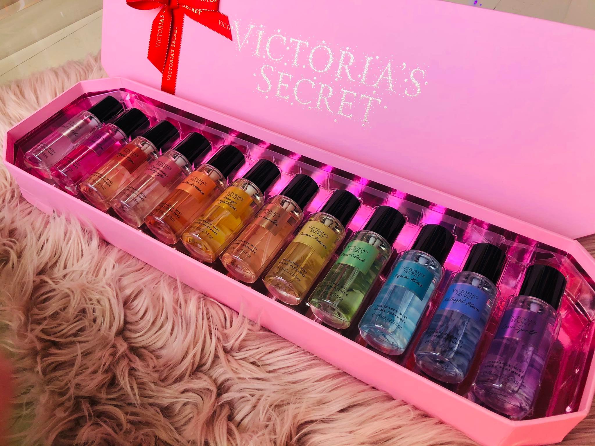 Victoria's Secret Travel Mist Collection - 12-Piece Gift Set