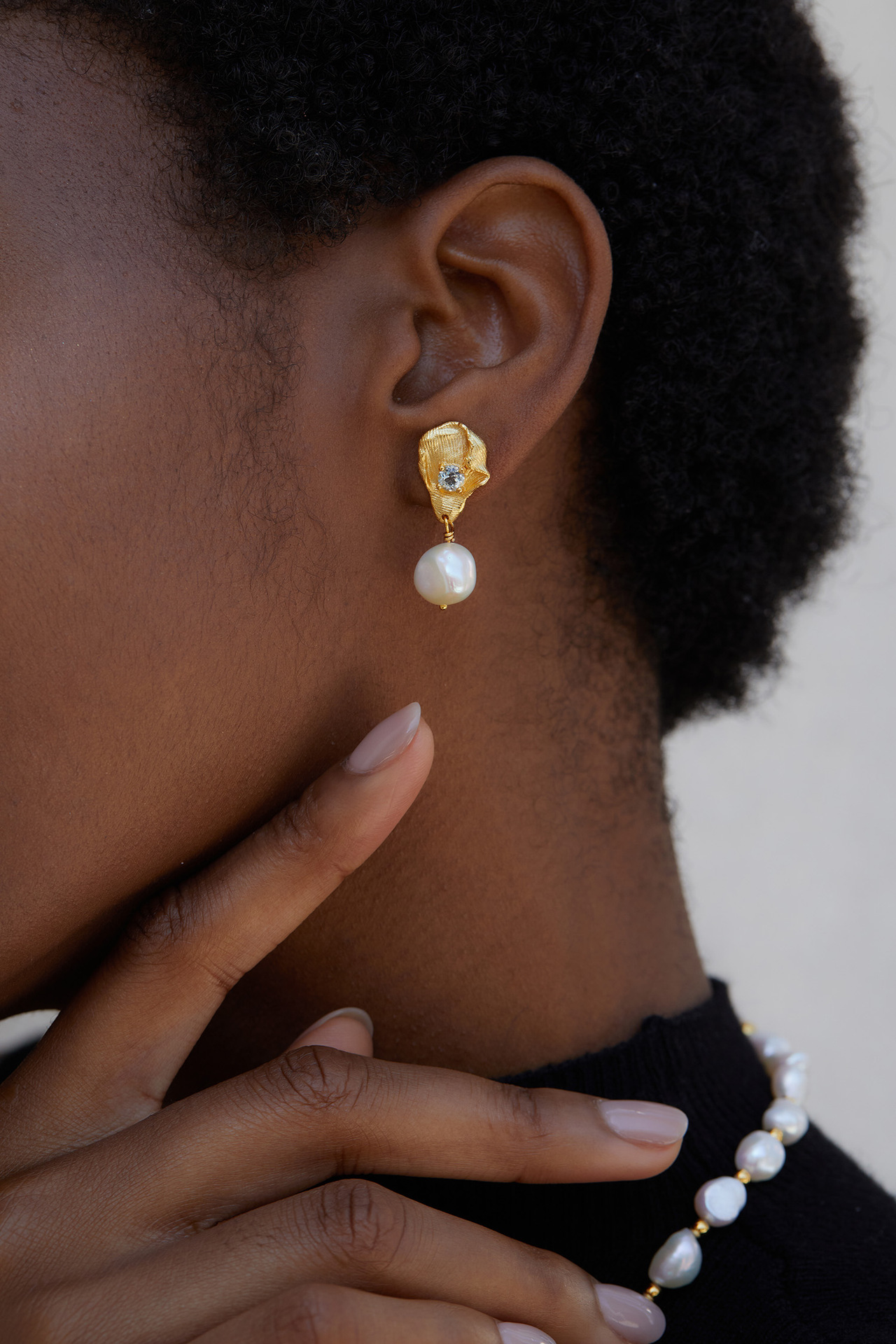 Pearl Drop Earrings，Women Pearl Earrings