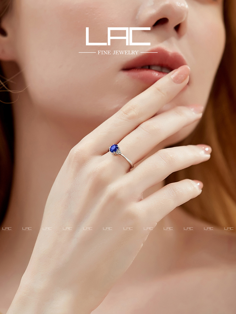 Inel din argint 925 cu safir