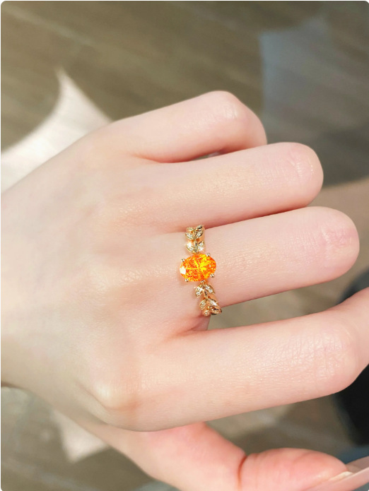 Naturalny pierścień fenta 18k złoty diament