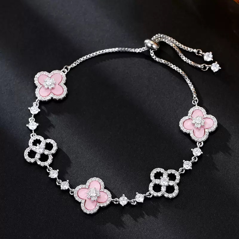 Twinkglo™ Lucky Four Leaf Flower Pink Bracelet
