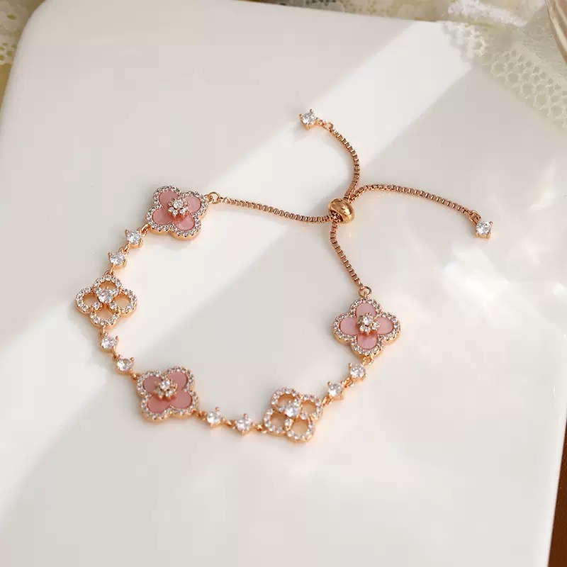 Twinkglo™ Lucky Four Leaf Flower Pink Bracelet