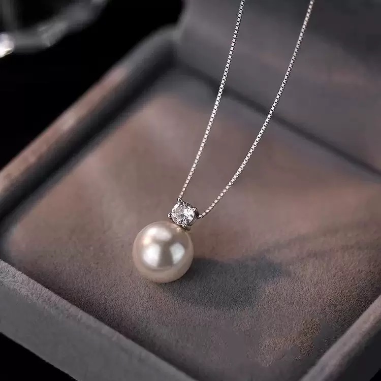 Twinkglo™ Minimalist Zircon Natural Pearl Necklace