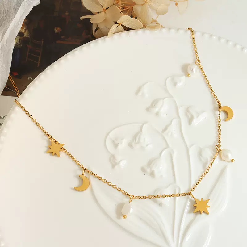 Twinkglo™ Natural pearls tassels necklace 