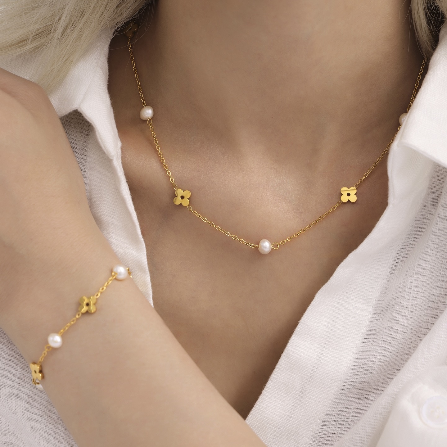 Twinkglo™ Natural pearl flower bracelet necklace 