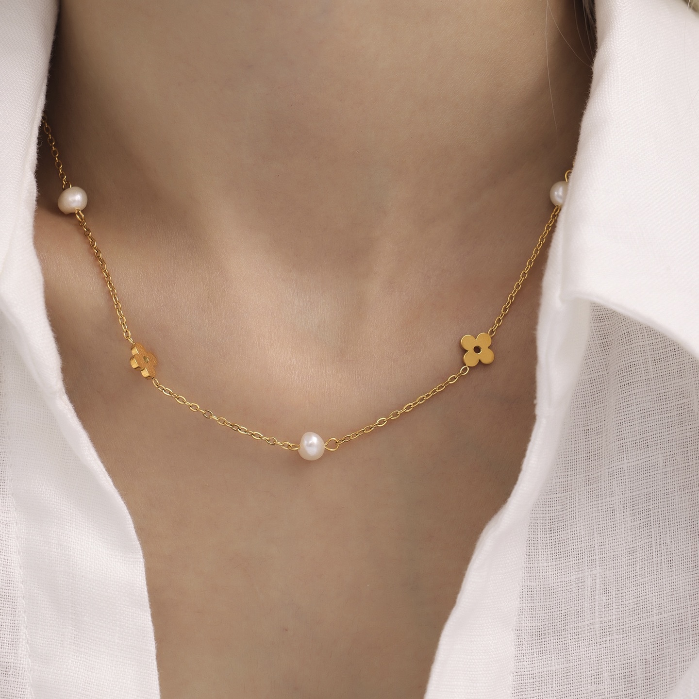 Twinkglo™ Natural pearl flower bracelet necklace 