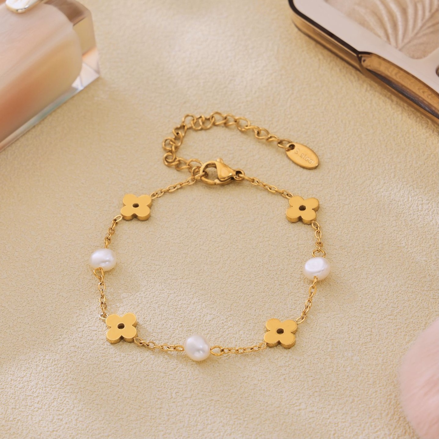 Twinkglo™ Natural pearl flower bracelet necklace 