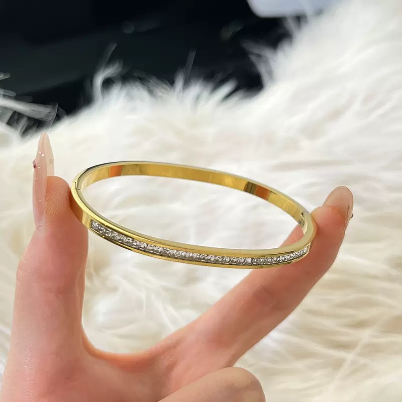 Twinkglo™  Minimally designed open bracelet Zircon 