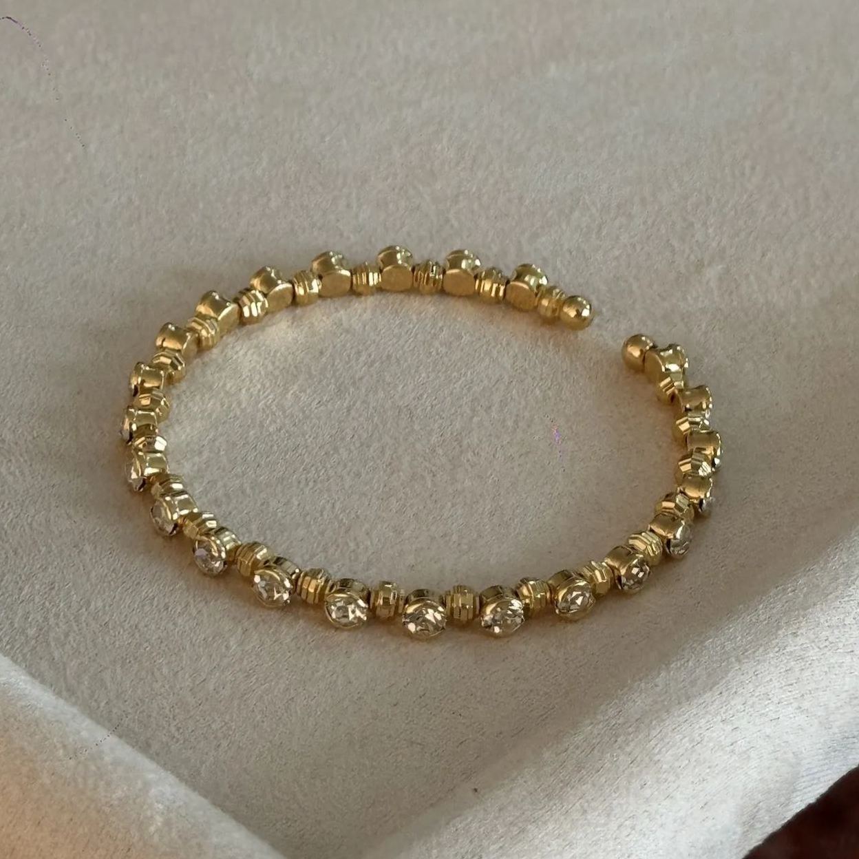 Twinkglo™  Minimally designed open bracelet zircon set 