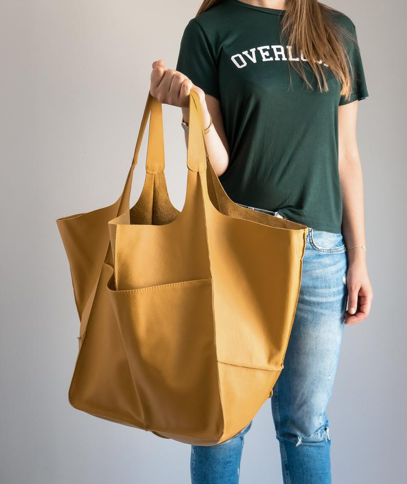 Bolsa feminina oversized