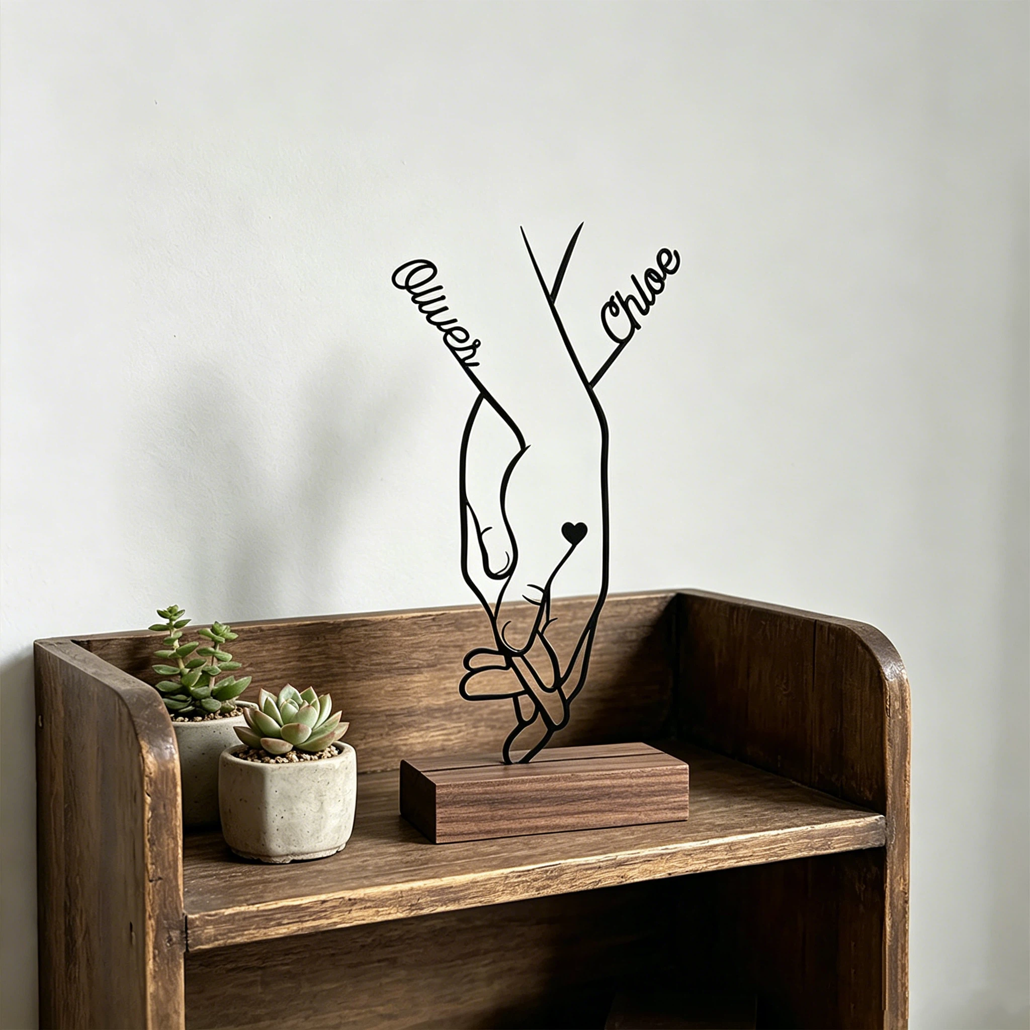 Personalized Name Line Art Holding Hands Couple Sculpture for Unique & Love | JNSDec216