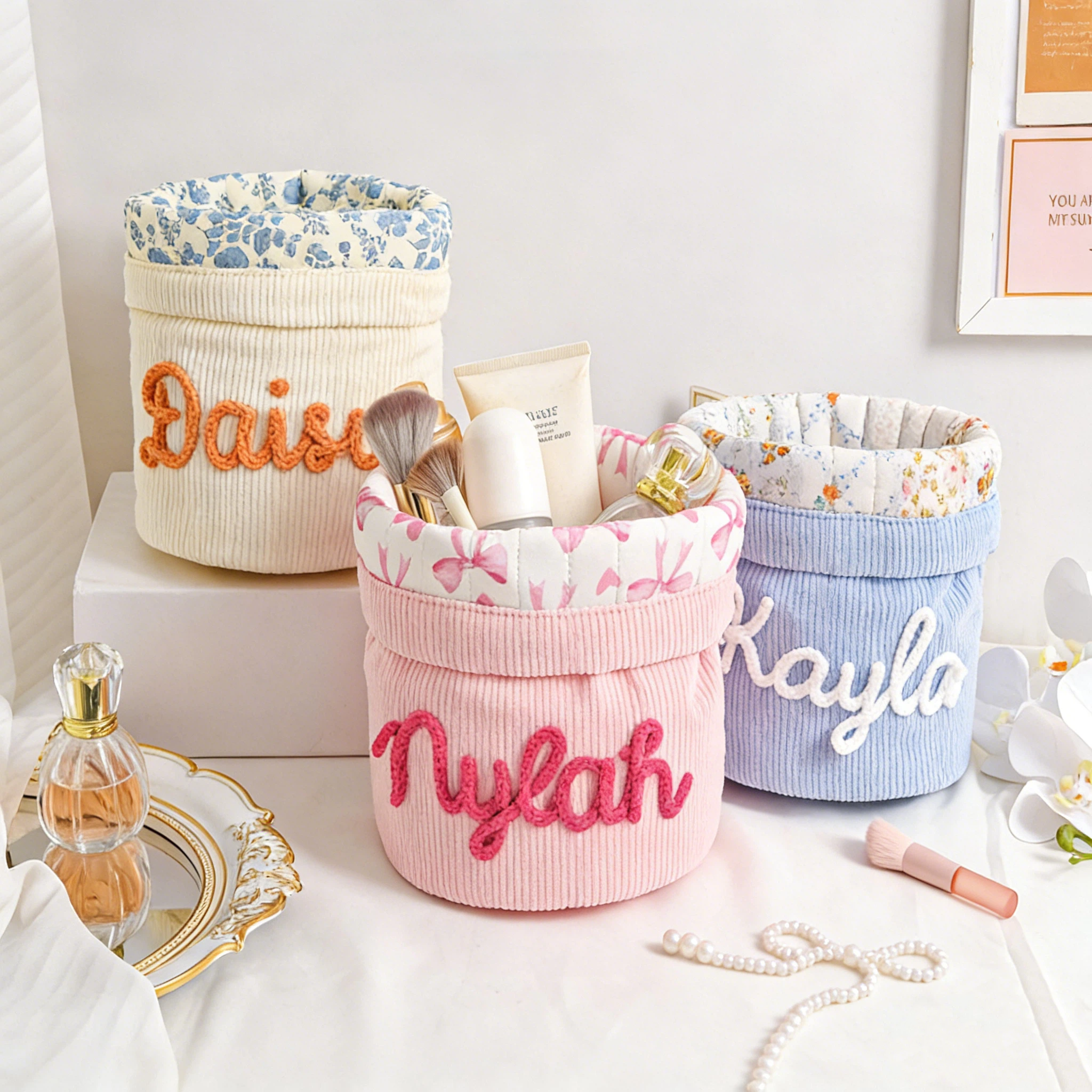 Personalized Hand Embroidered Makeup Bag for Unique & Love | JNSBag135