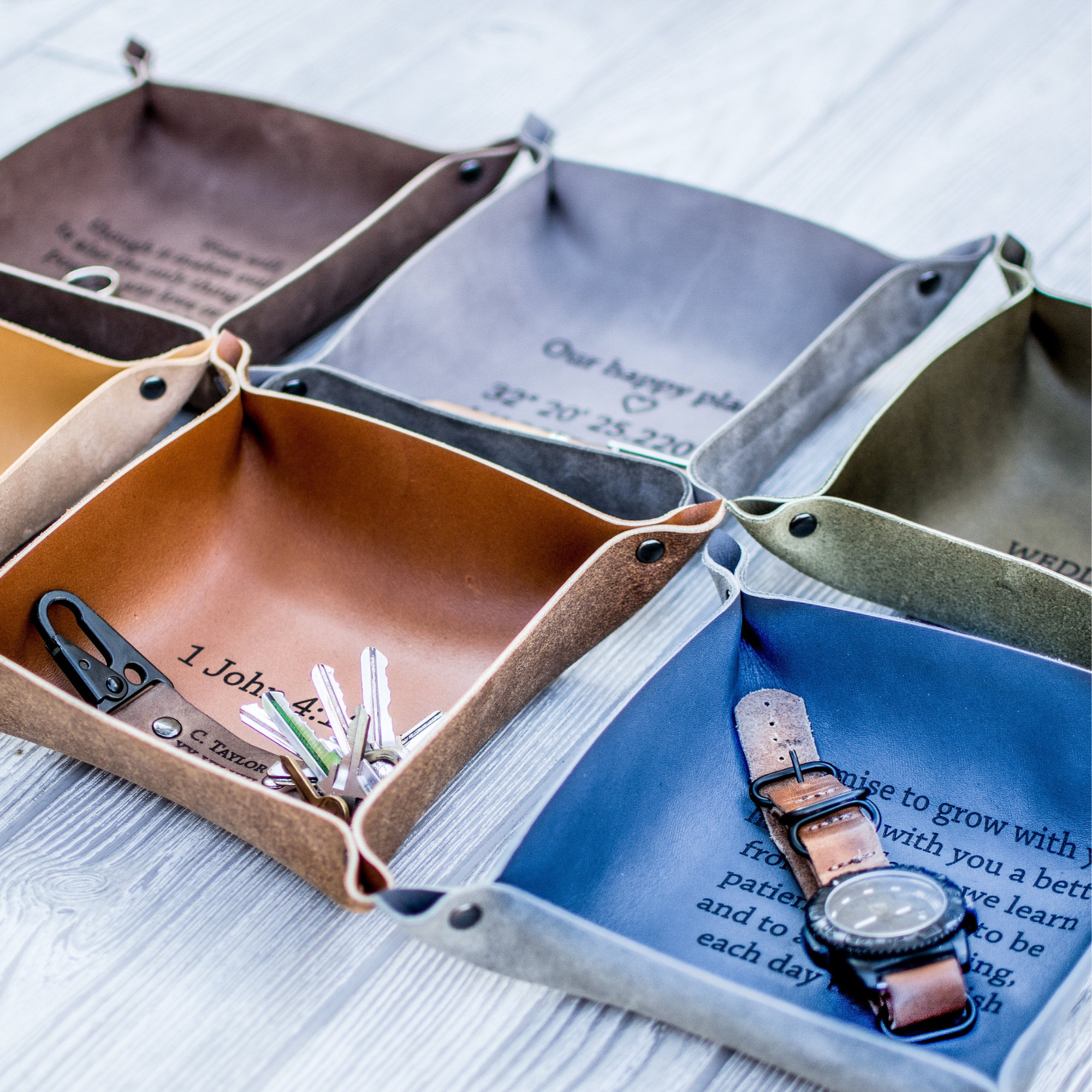 Personalized Leather Tray for Unique & Love | JNSDec27