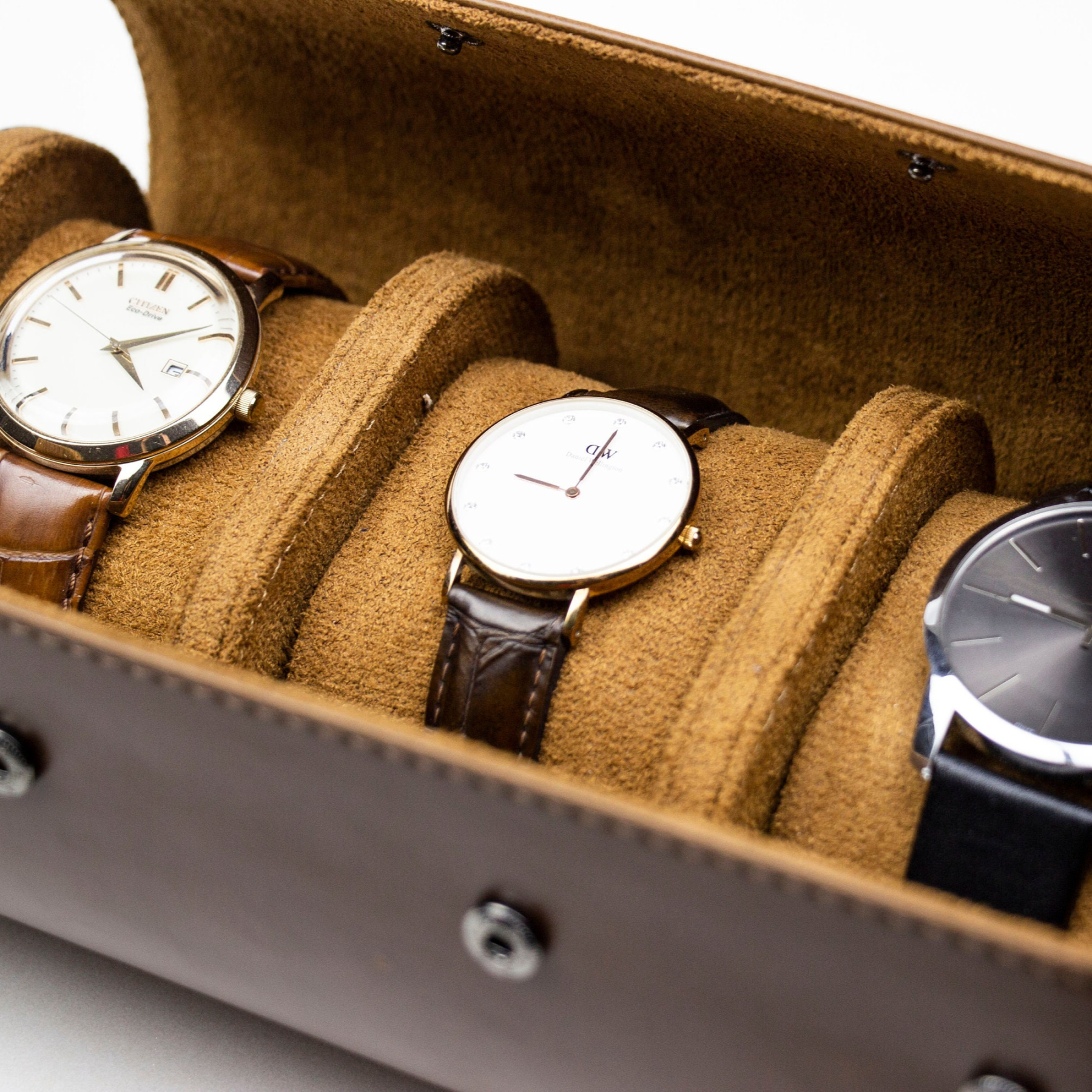  Personalized Leather Watch Case for Unique & Love | JNSBag15