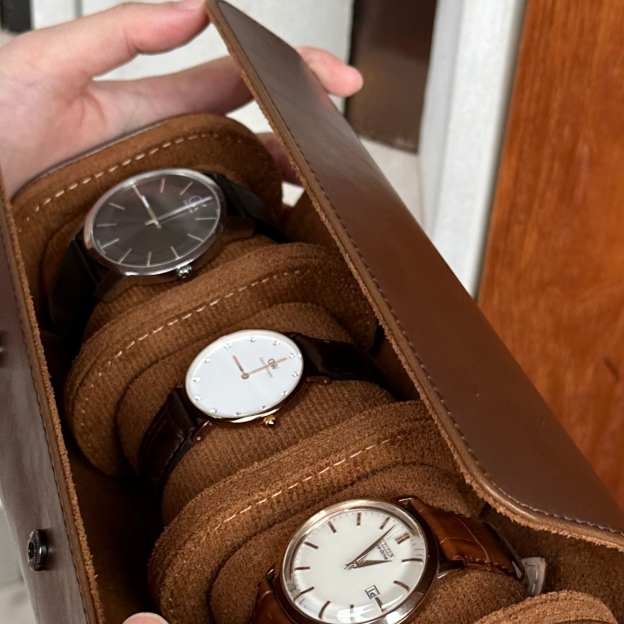  Personalized Leather Watch Case for Unique & Love | JNSBag15