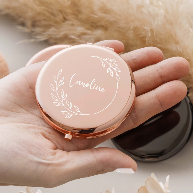 Personalized Monogram Folding Mirrors for Unique & Love | JNSDec30