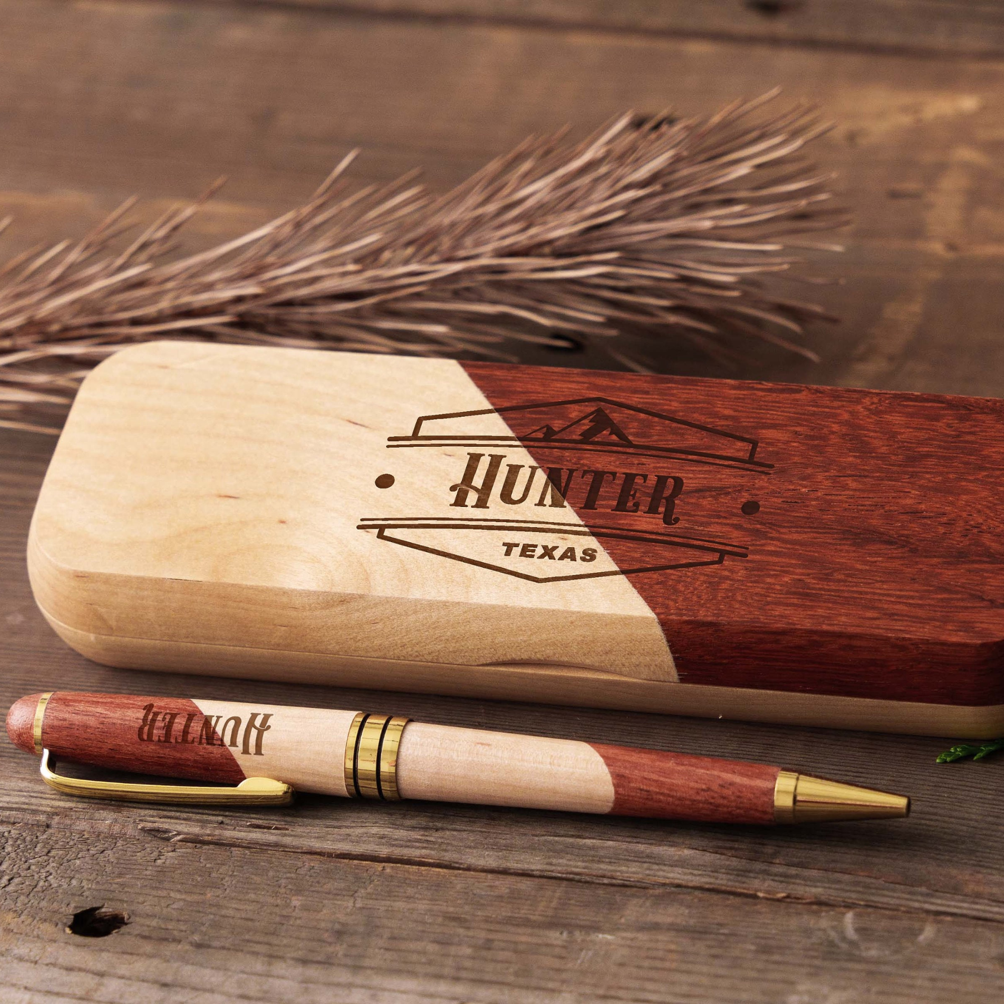 Personalized Monogram Wood Engraved Pen Set | JNSDec94