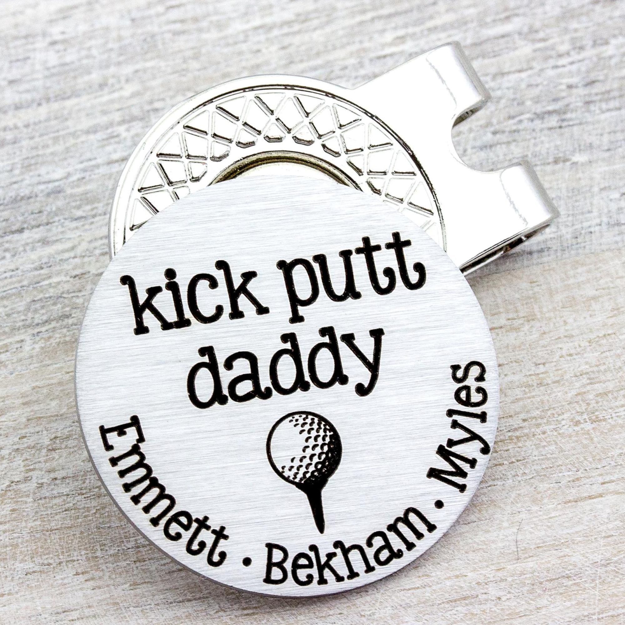 Personalized Engraved Golf Ball Marker with Hat Clip | JNSTool04