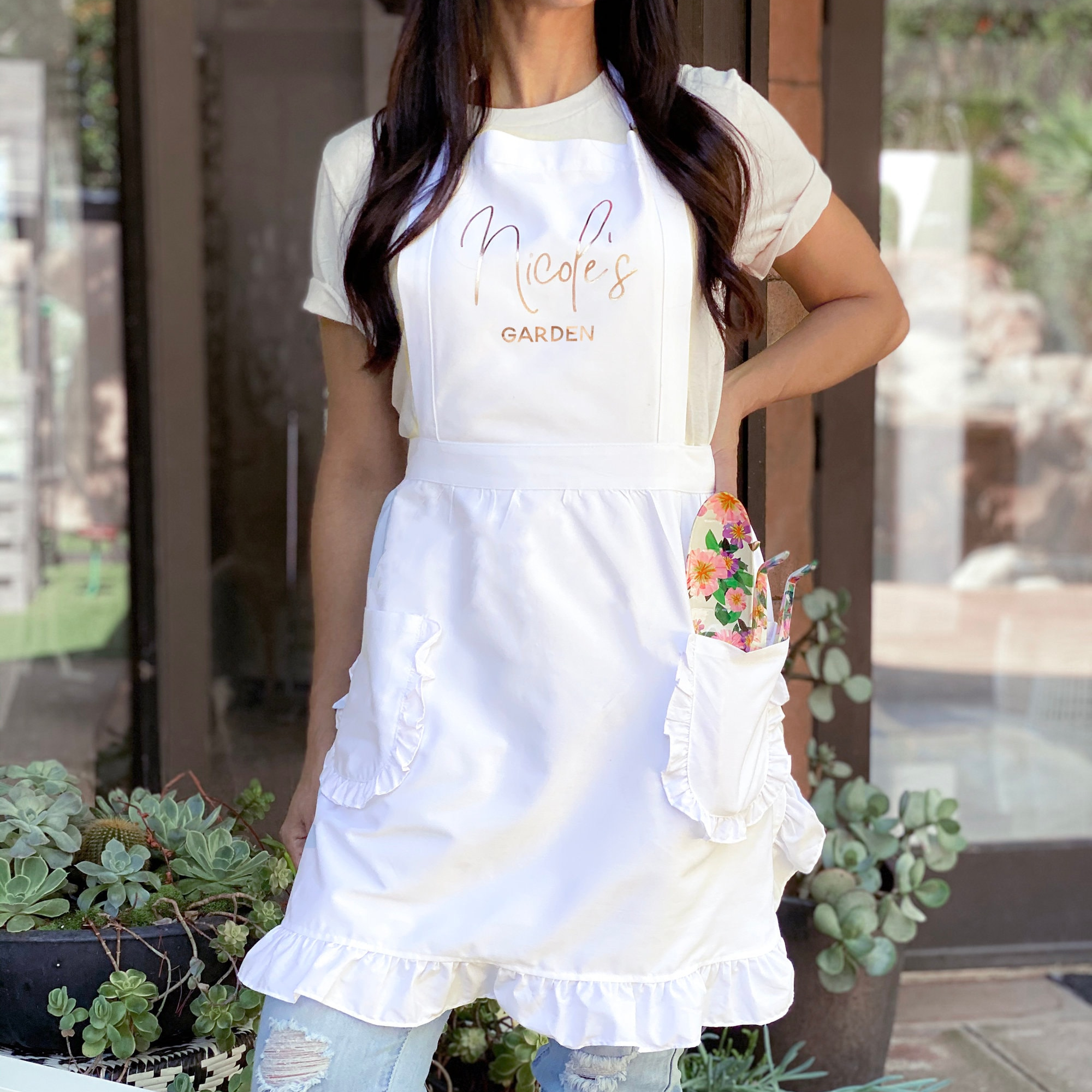 Personalized Name Apron with Ruffled Pockets for Unique & Love | JNSCloth45