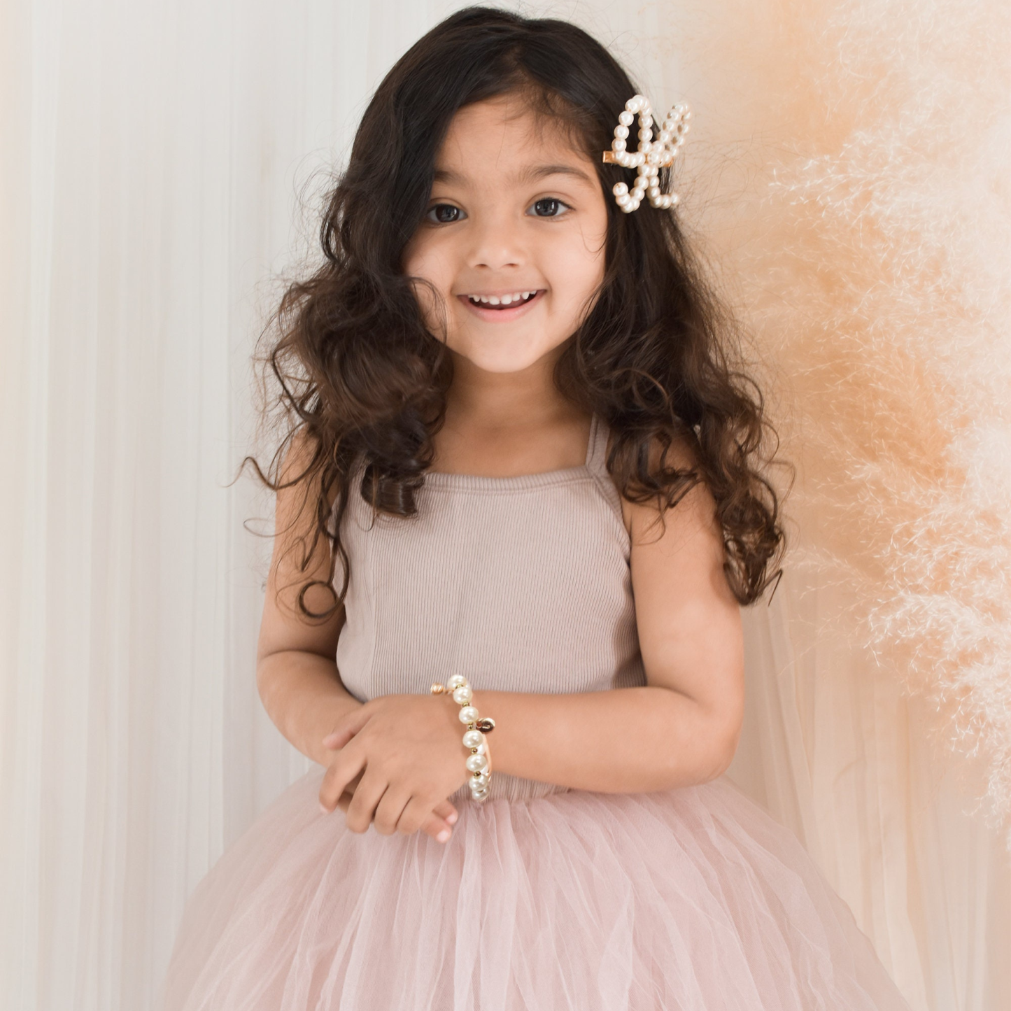 Personalized Letter Flower Girl Pearl Bracelet for Unique & Love | JNSDec134