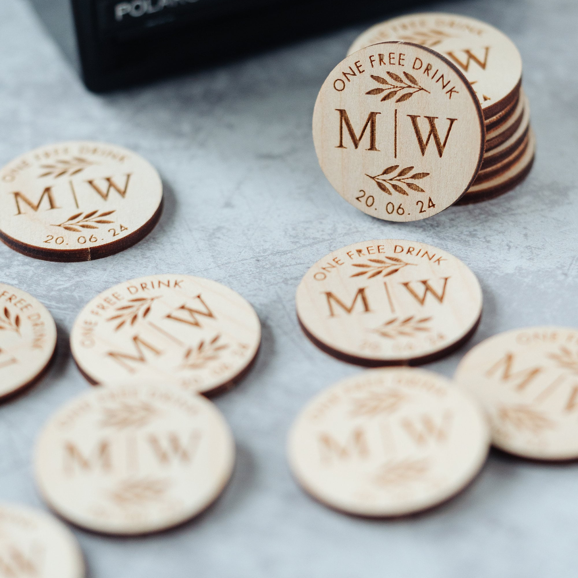 Personalized Wooden Drink Tokens for Wedding & Parties | JNSDec139