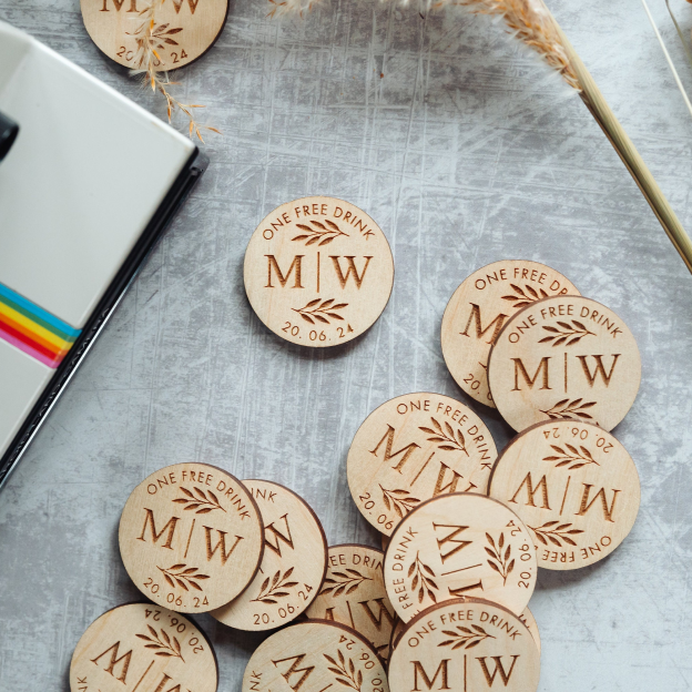 Personalized Wooden Drink Tokens for Wedding & Parties | JNSDec139