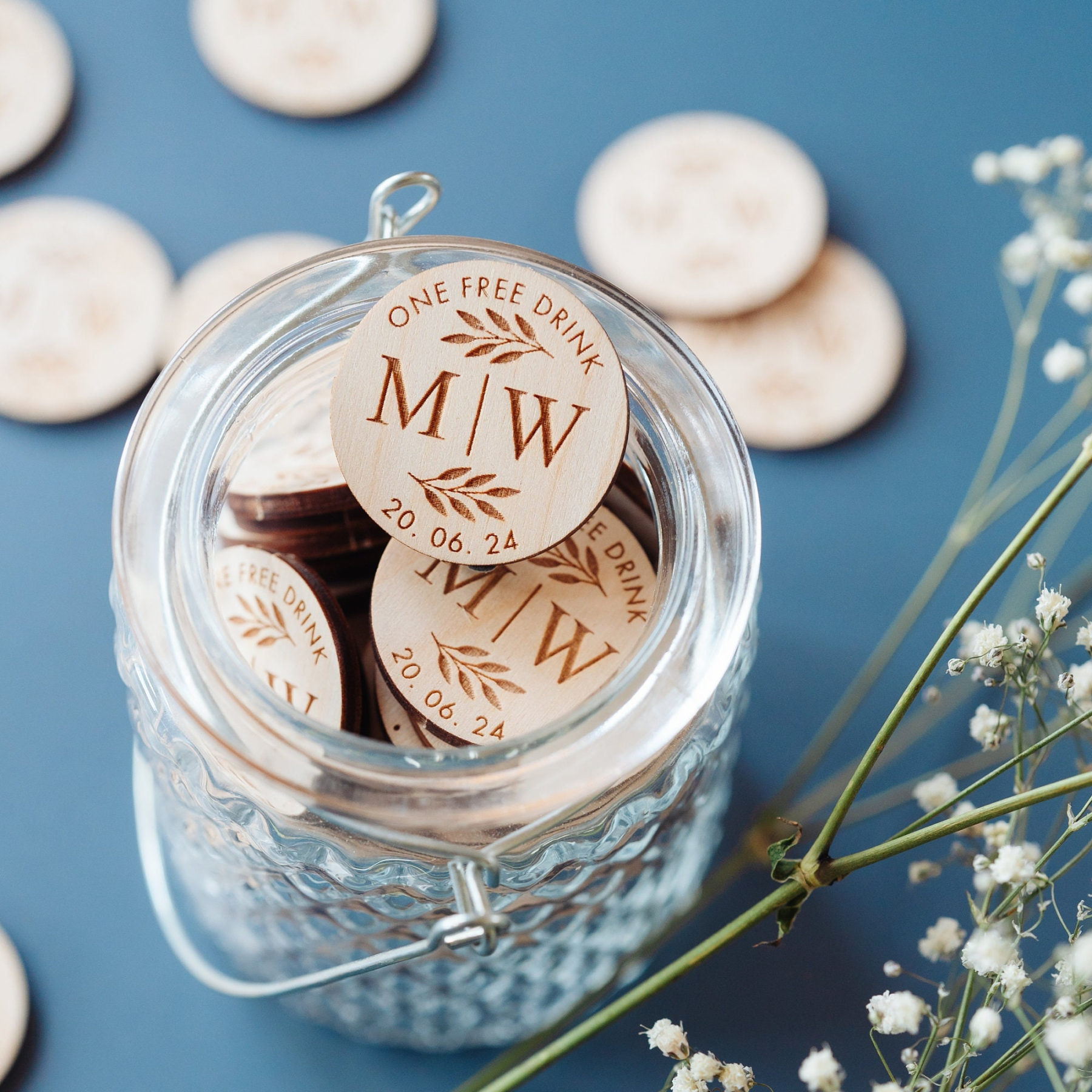 Personalized Wooden Drink Tokens for Wedding & Parties | JNSDec139