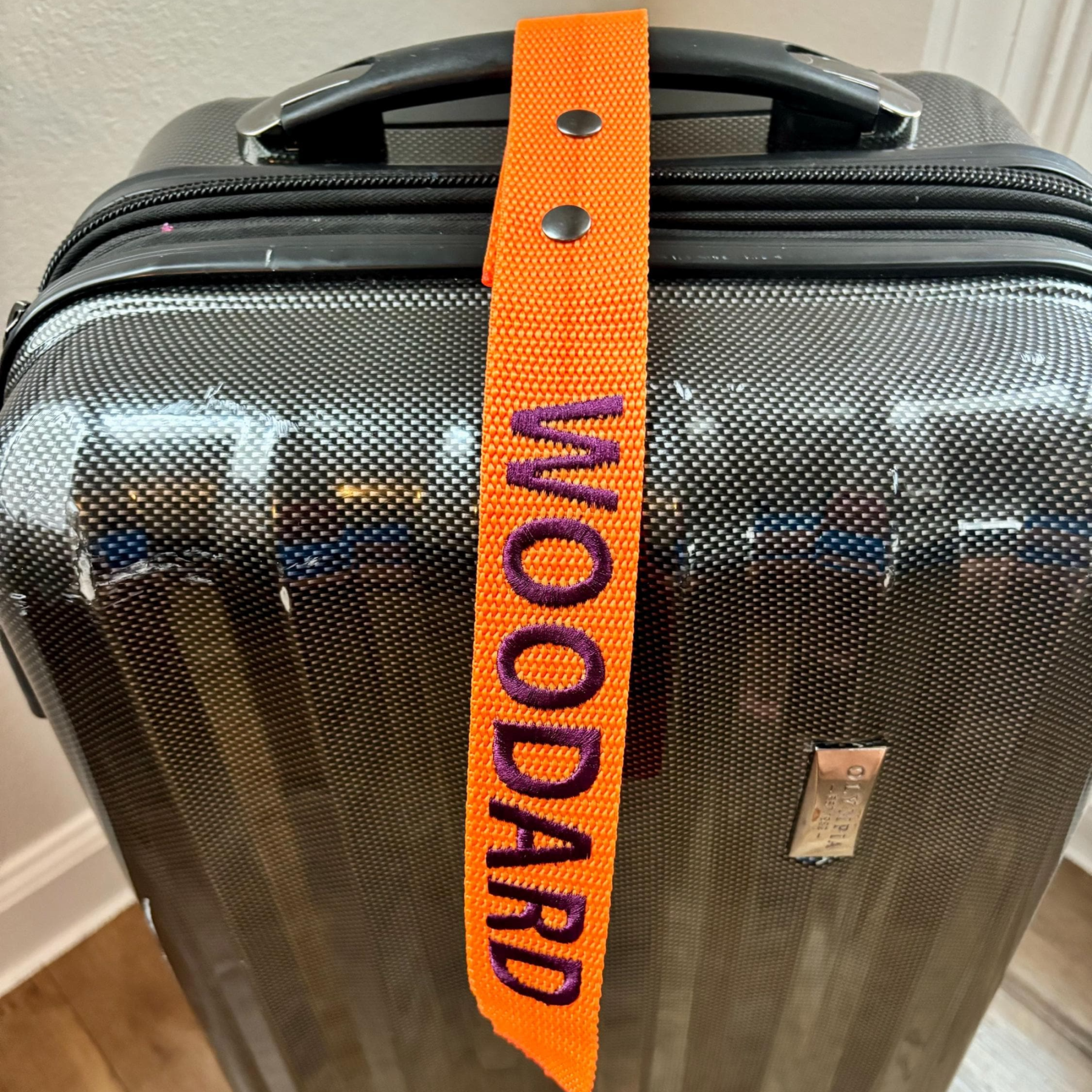 Personalized Embroidered Luggage Tag for Unique & Love | JNSDec147