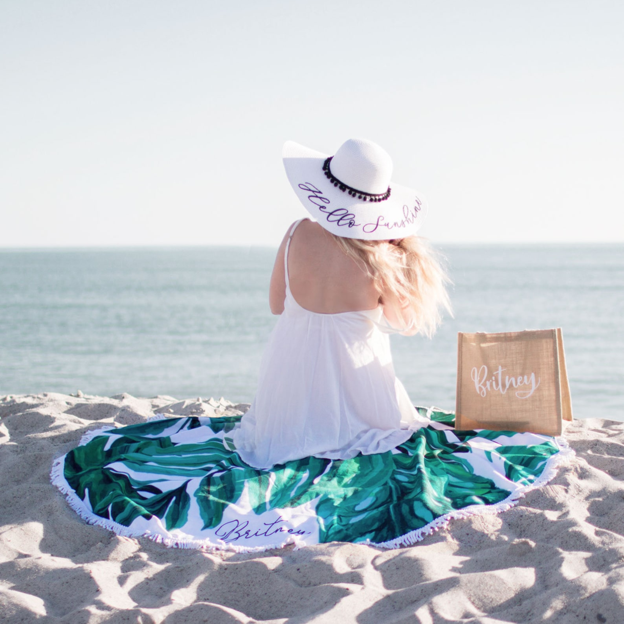 Personalized Tropical Round Beach Towels for Unique & Love | JNSTowel02