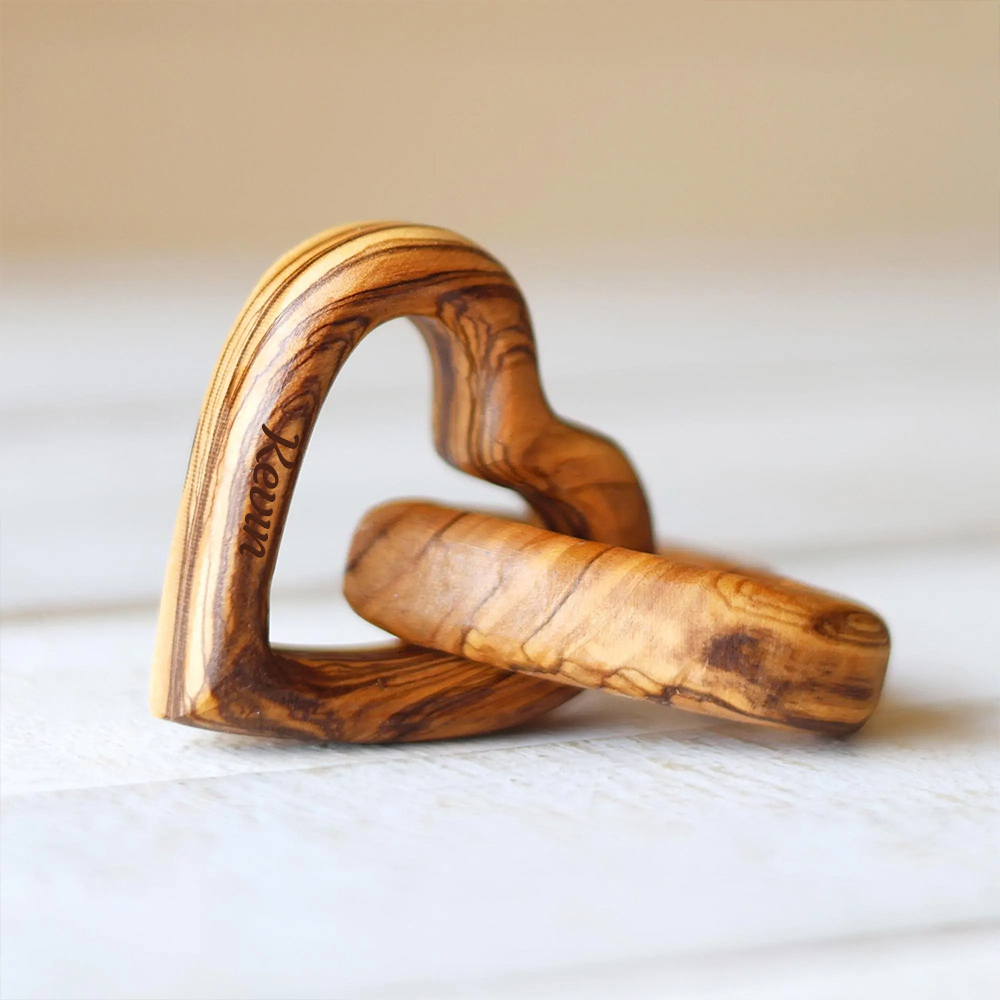 Personalized Olive Wood Interlocking Hearts for Unique & Love | JNSDec180