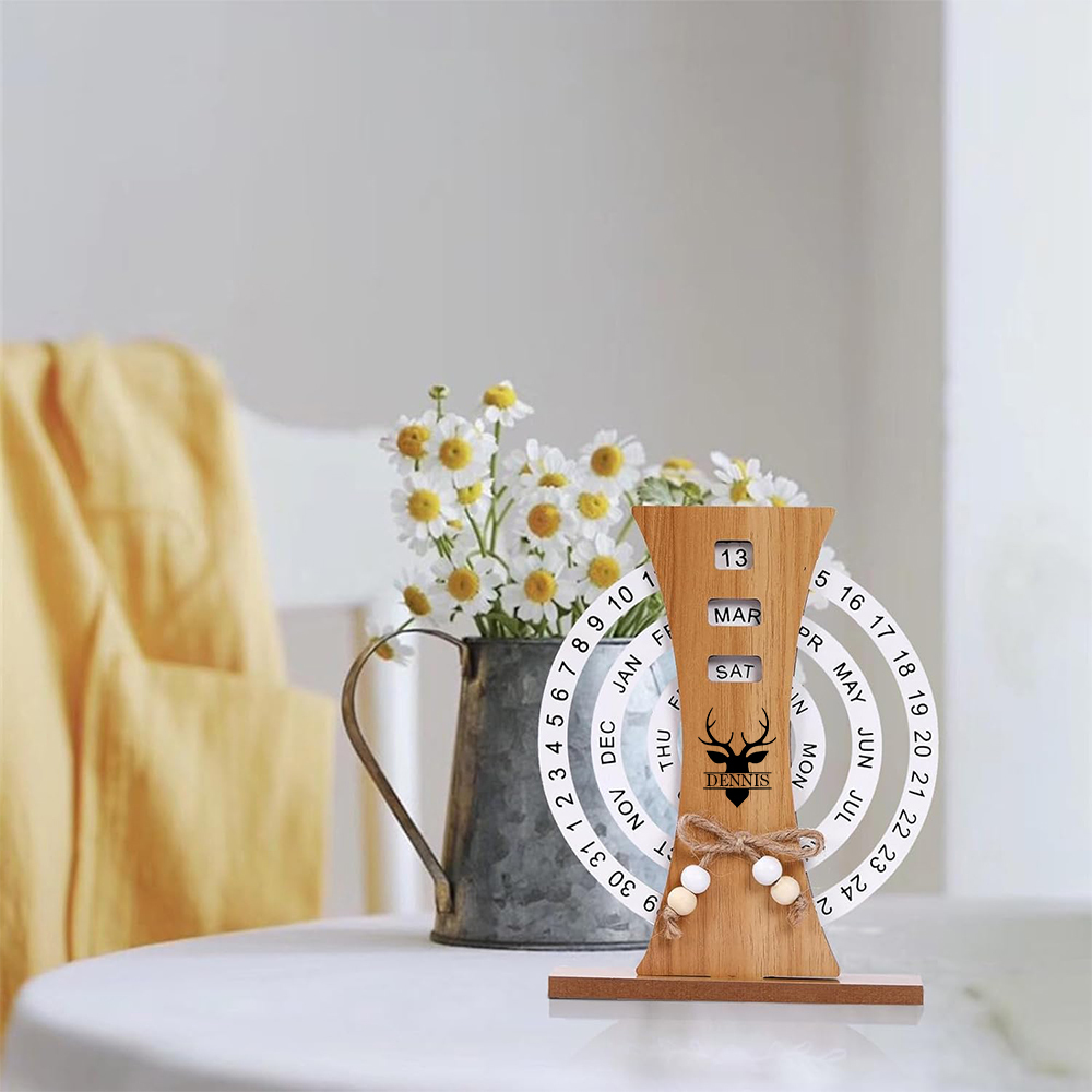 Personalized Monogram Disc Perpetual Wooden Desk Calendar | JNSDec103