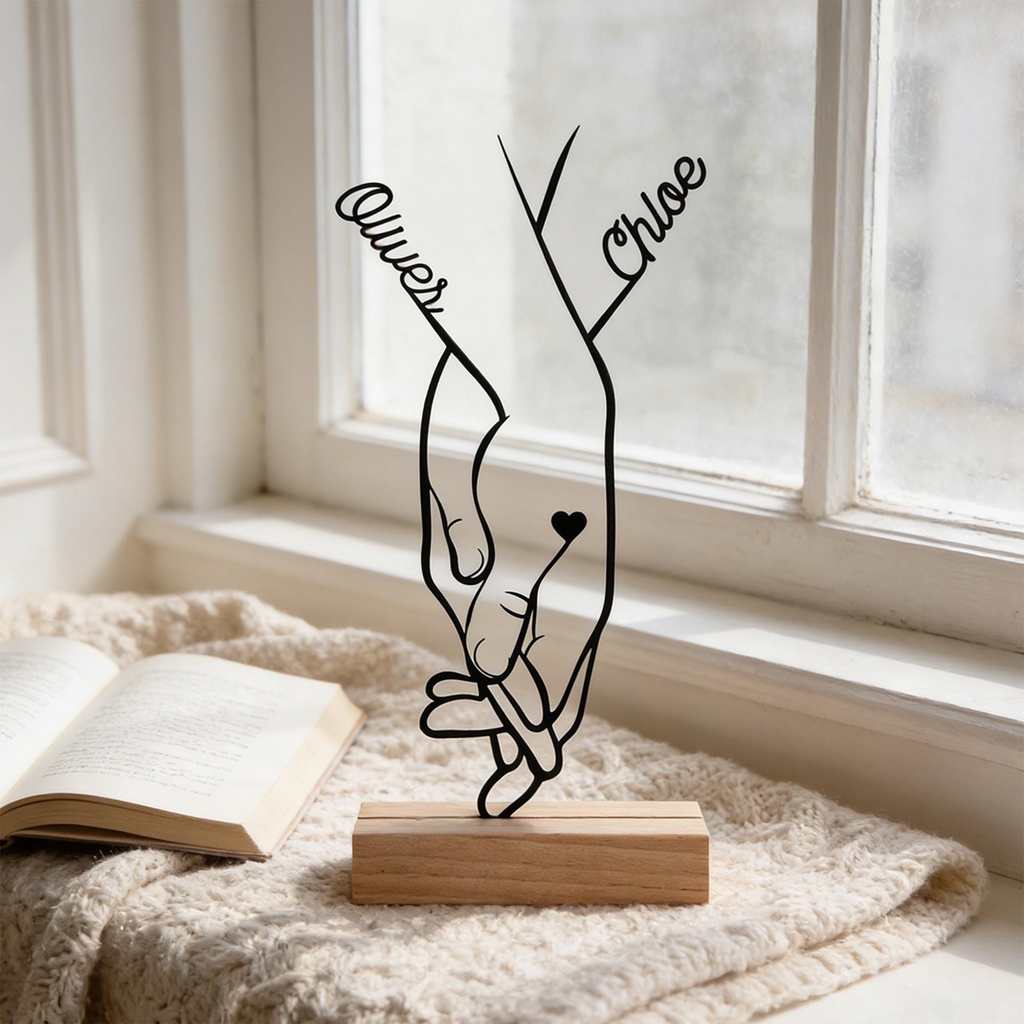 Personalized Name Line Art Holding Hands Couple Sculpture for Unique & Love | JNSDec216