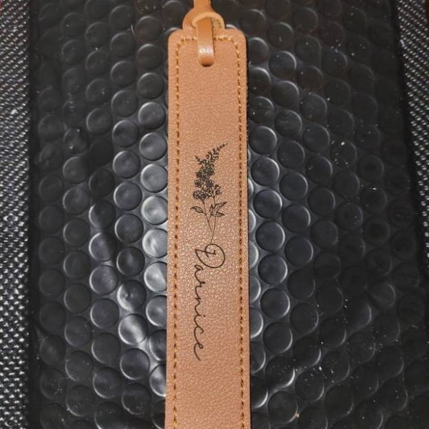 Personalized Birth Month Flower Leather Bookmark for Unique & Love | JNSDec34