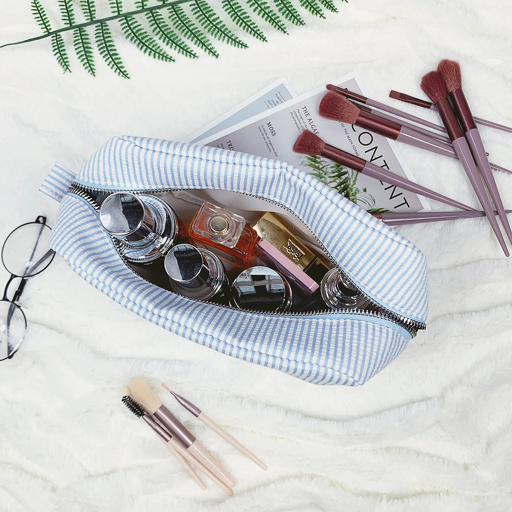 Personalized Embroidered Seersucker Cosmetic Bag | JNSBag67