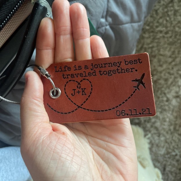Personalized Leather Luggage Tag for Unique & Love | JNSDec113
