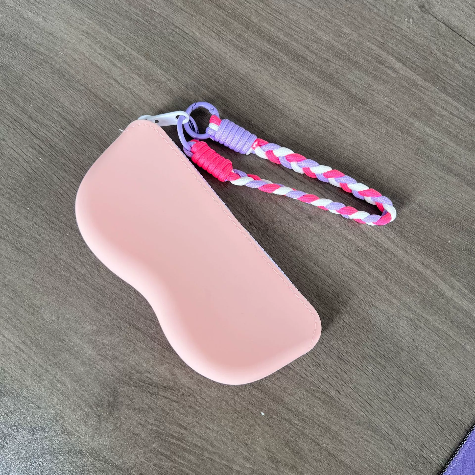 Personalized Portable Silicone Glasses Bag for Unique & Love | JNSCase13