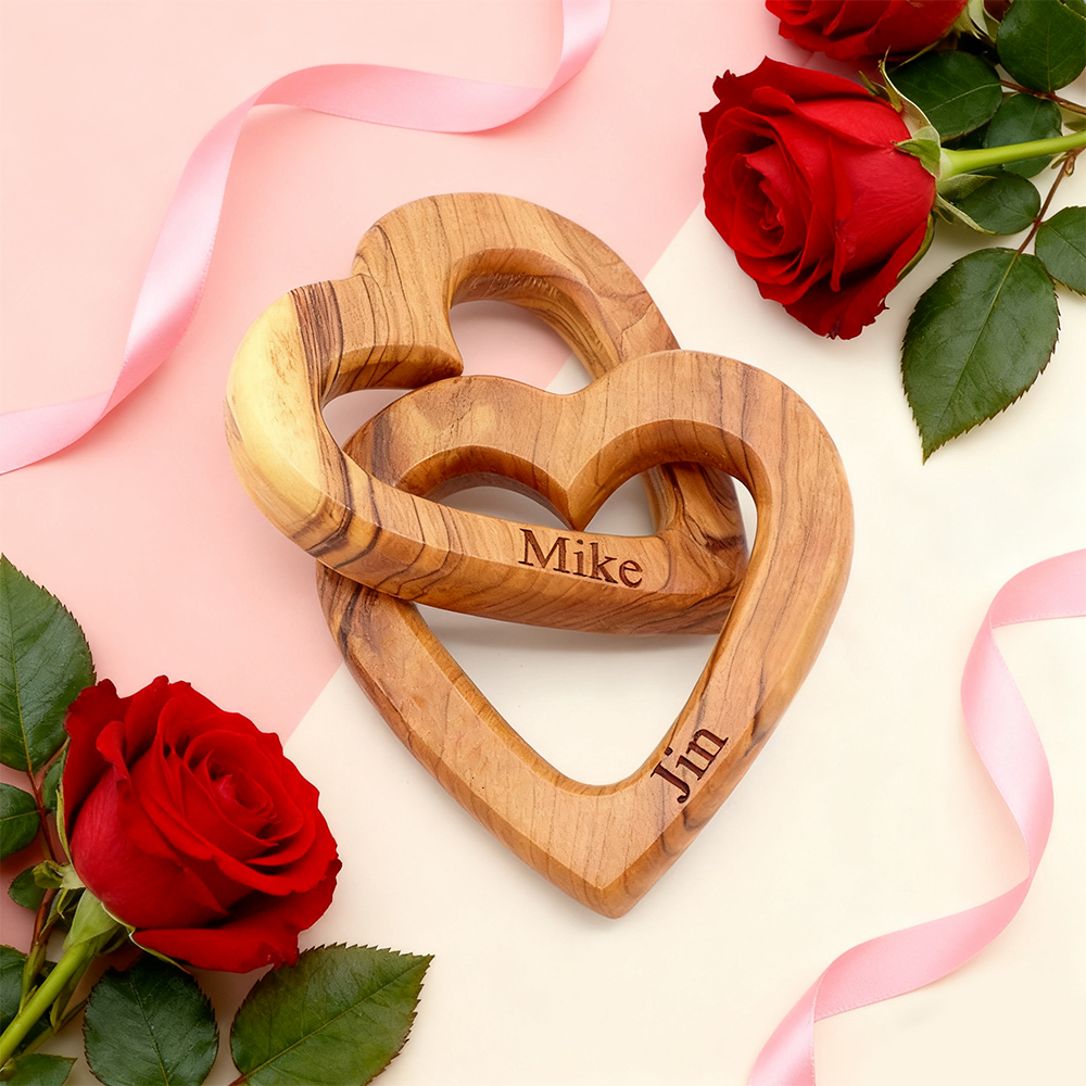 Personalized Olive Wood Interlocking Hearts for Unique & Love | JNSDec180