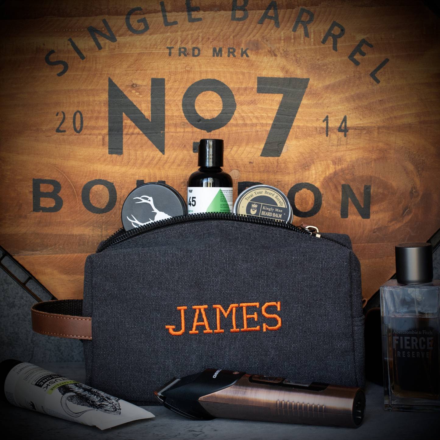 Personalized Monogram Embroidered Toiletry Bag for Unique & Love | JNS