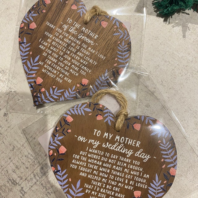 Personalized Gift for Mum Hanging Wooden Heart for Unique and Love | JNSDec63