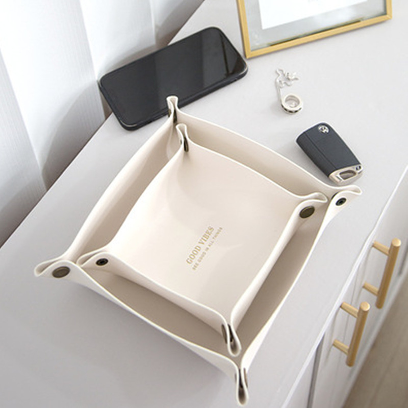 Personalized Leather Tray for Unique & Love | JNSDec27