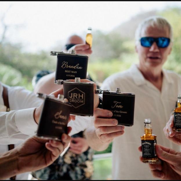 Personalized Monogrammed Leather Flask for Unique & Love | JNSDec99