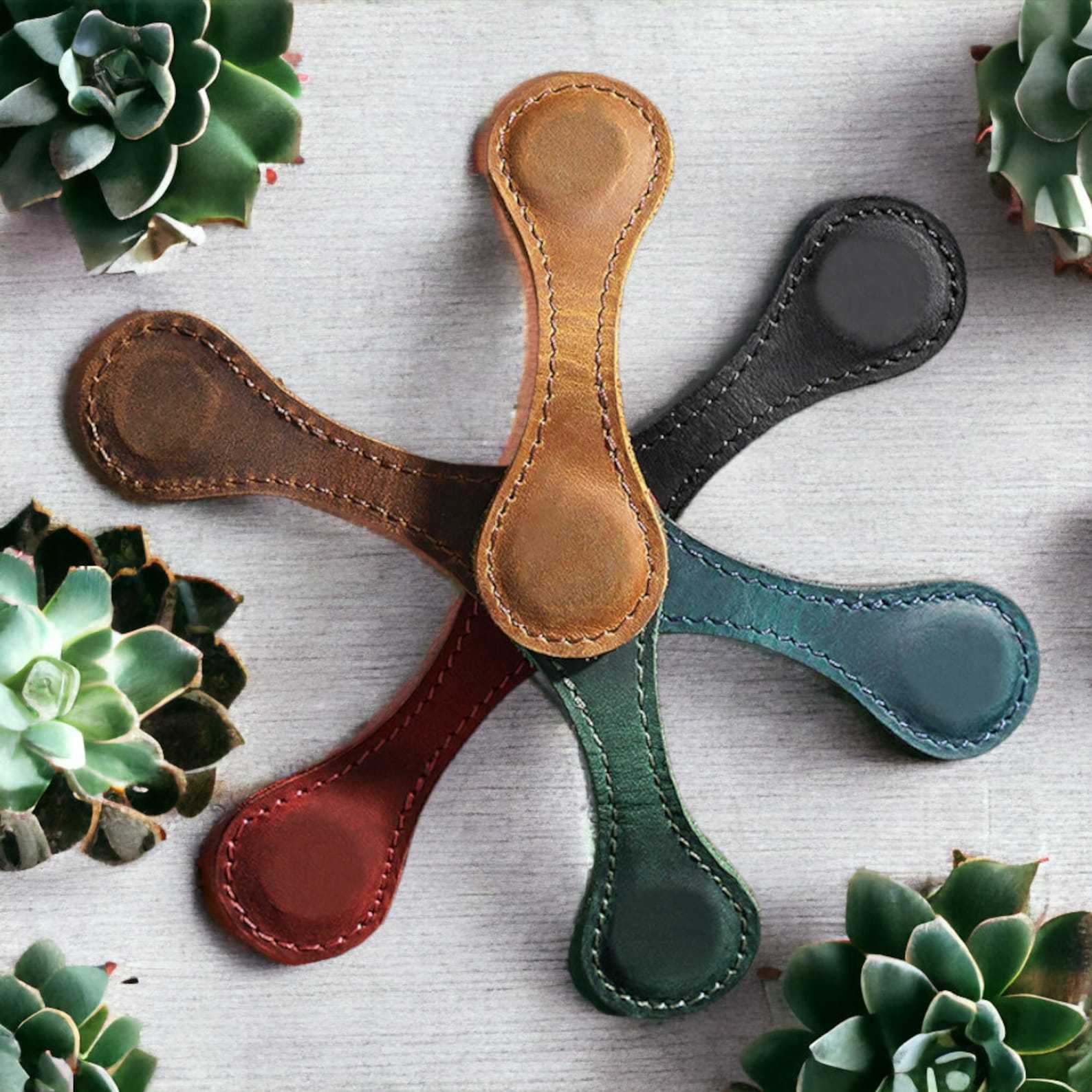 Personalized Leather Magnetic Bookmark for Unique & Love | JNSDec37