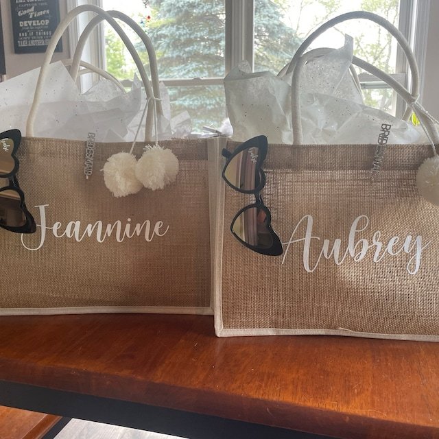 Personalized Monogram Burlap Tote Bridesmaid Bags for Unique & Love | JNSBag08