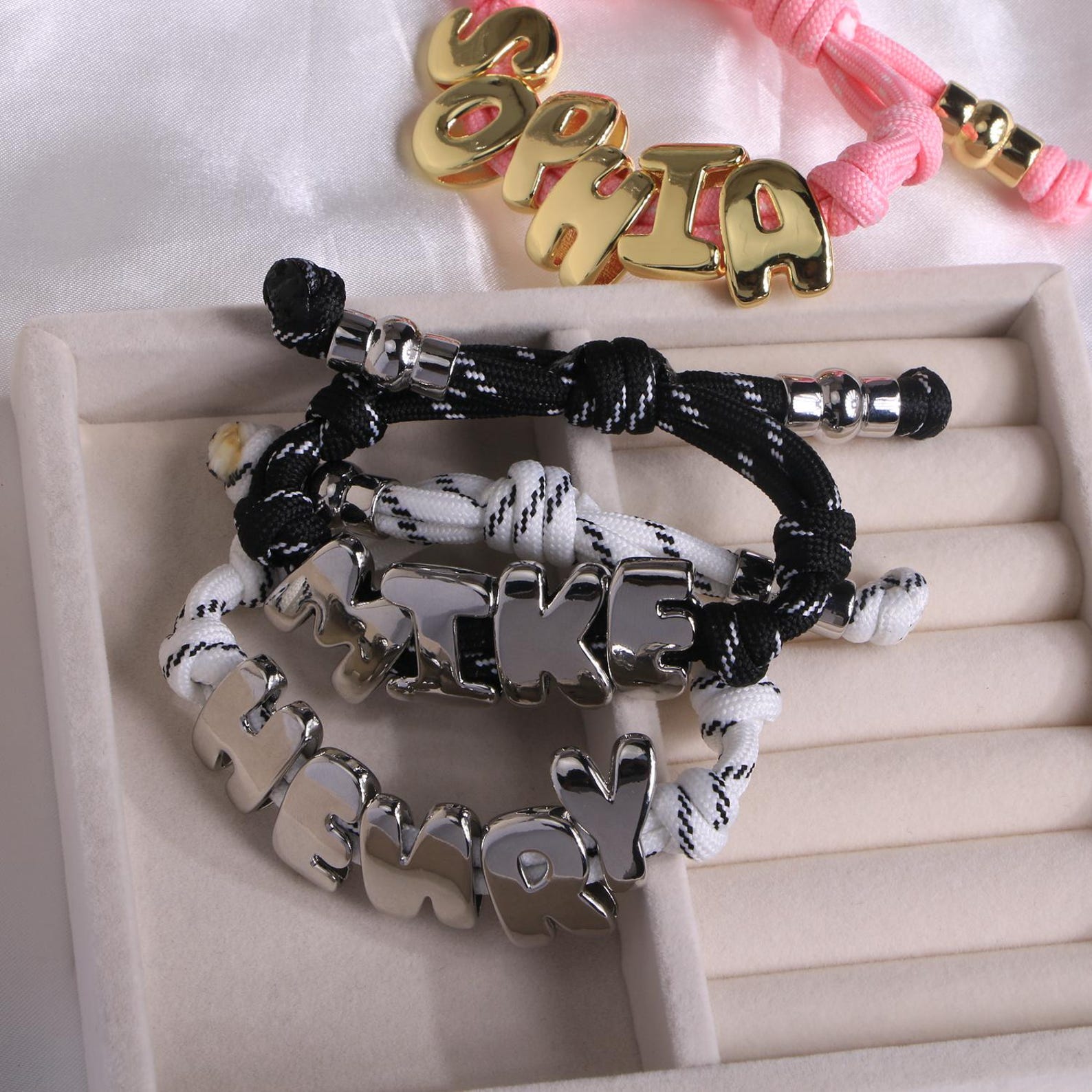 Personalized Bubble Letter Rope Bracelet With Adjustable Knot for Unique and Love | JNSDec221