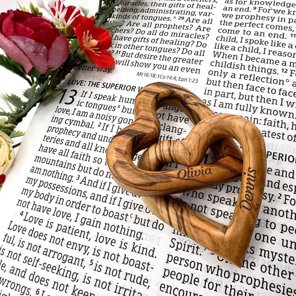 Personalized Olive Wood Interlocking Hearts for Unique & Love | JNSDec180