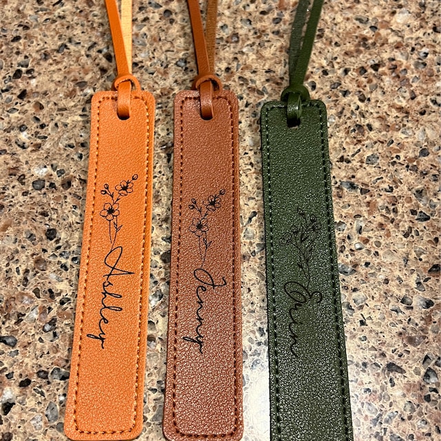 Personalized Birth Month Flower Leather Bookmark for Unique & Love | JNSDec34