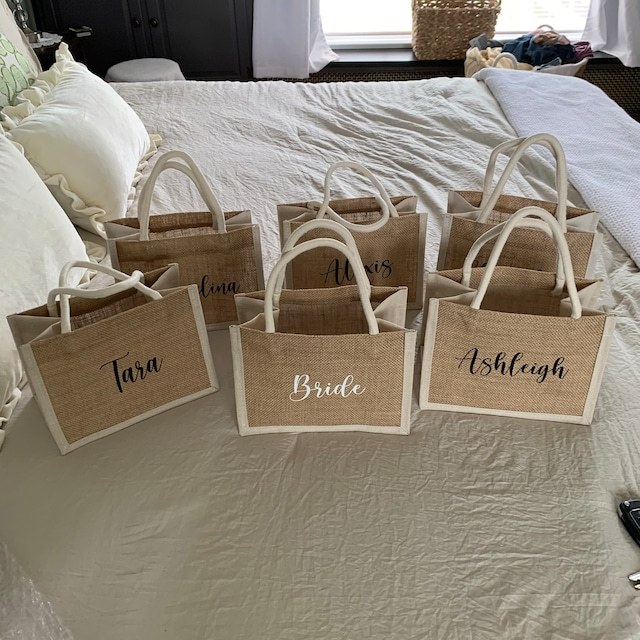 Personalized Monogram Burlap Tote Bridesmaid Bags for Unique & Love | JNSBag08