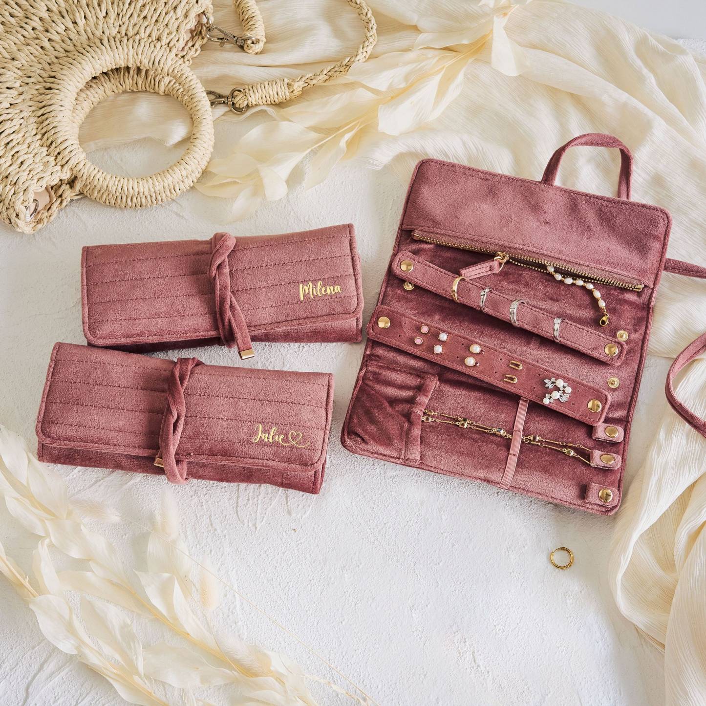 Personalized Monogrammed Velvet Travel Jewelry Rolls | JNSBag77