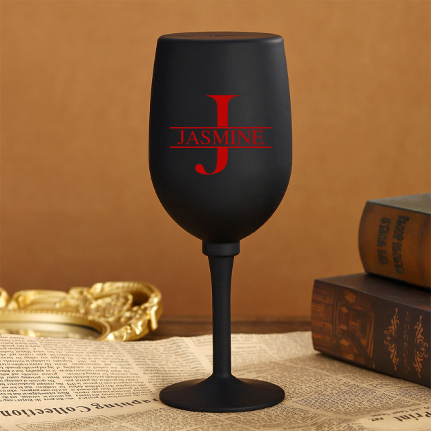 Personalized Monogram Wine Bottle Accessories Gift Set | JNSTool11