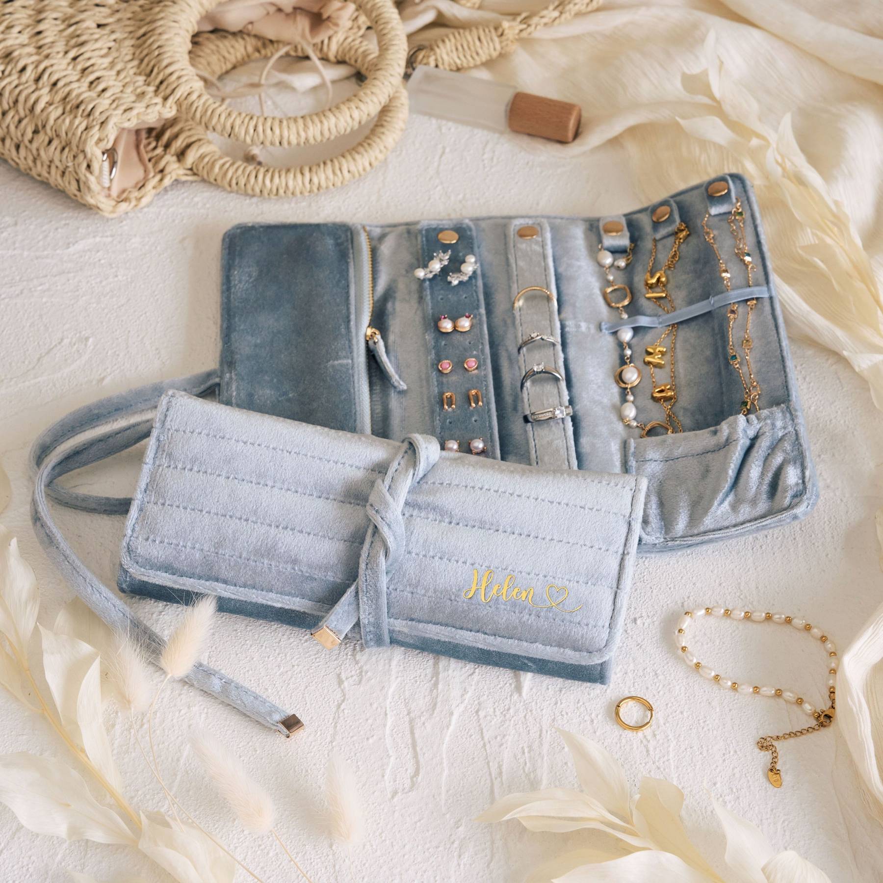 Personalized Monogrammed Velvet Travel Jewelry Rolls | JNSBag77